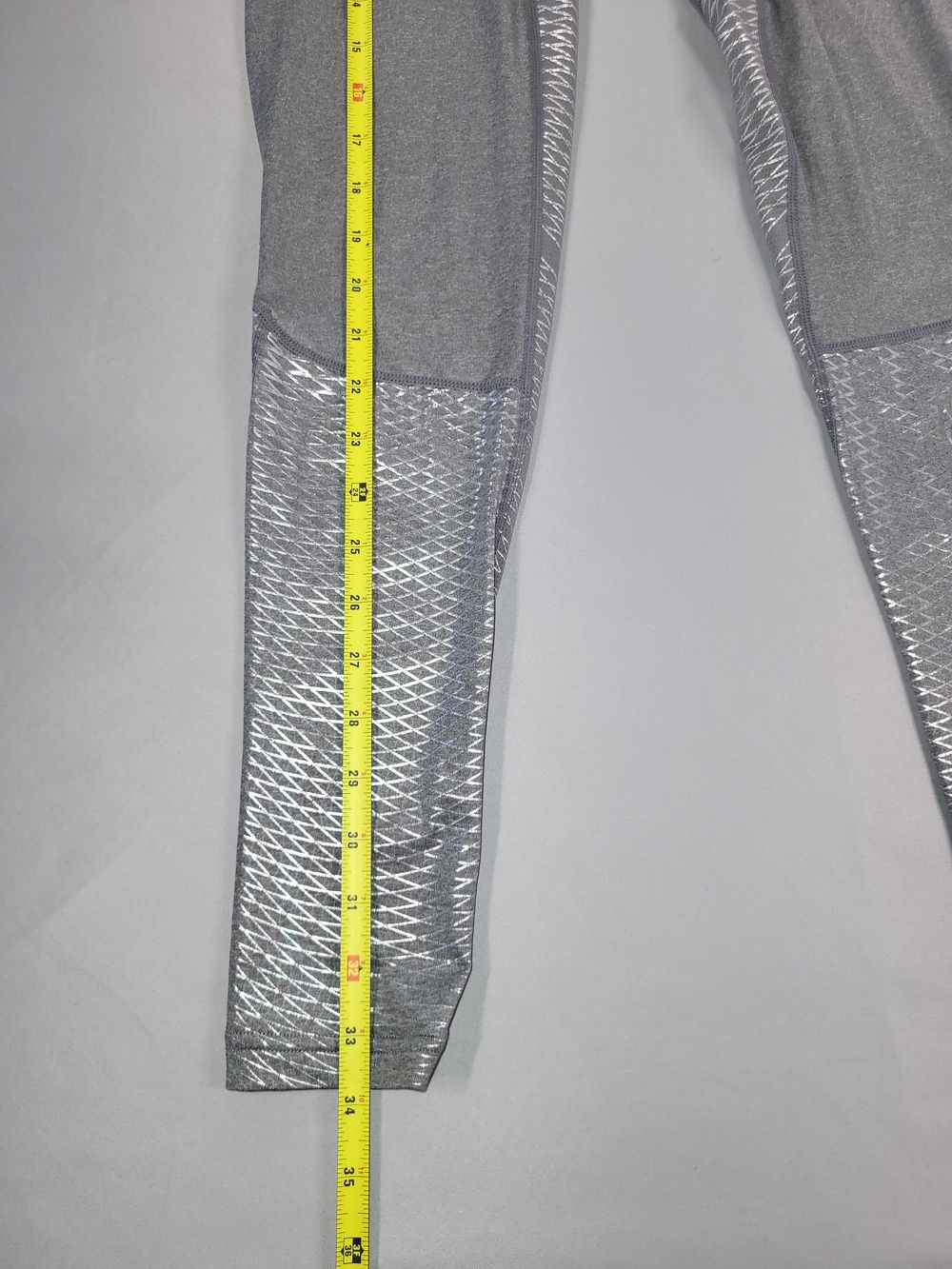 NIKE PRO, Mens Hyp Gray Reflective Leggings Pro Hypercool Size M - Picture 5 of 7